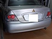 Cần bán lại xe Mitsubishi Lancer 2004, màu bạc số tự động, giá tốt