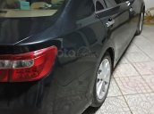 Bán xe Toyota Camry 2.5G đời 2012, màu đen như mới 