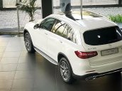 Bán Mercedes GLC 300 năm sản xuất 2019, xe mới 100%