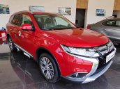 Bán Mitsubishi Outlander 2.0 CVT Premium 2019, màu đỏ, giá tốt