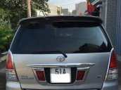 Bán Toyota Innova đời 2008, màu bạc xe gia đình, giá 390tr