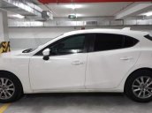 Cần bán xe Mazda 3 năm 2015, màu trắng chính chủ, 565tr