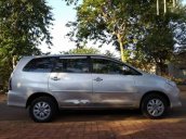 Bán Toyota Innova năm sản xuất 2010, màu bạc còn mới, giá 368tr