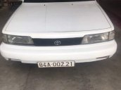 Gia đình bán Toyota Camry đời 1990, màu trắng, xe nhập