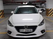 Cần bán xe Mazda 3 năm 2015, màu trắng chính chủ, 565tr