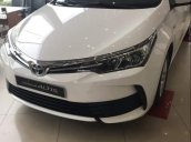 Bán Toyota Corolla altis đời 2018, màu trắng, nhập khẩu