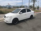 Bán Chevrolet Aveo đời 2010, màu trắng