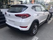 Bán xe Hyundai Tucson năm sản xuất 2019, màu trắng