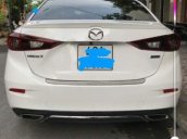 Bán xe Mazda 3 đời 2017, màu trắng như mới