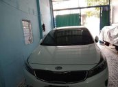 Bán Kia Cerato 2017, màu trắng như mới 