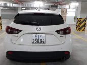 Cần bán xe Mazda 3 năm 2015, màu trắng chính chủ, 565tr