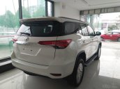 Bán xe Toyota Fortuner 2.4 AT năm 2019, màu trắng, xe nhập