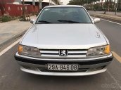 Cần bán xe Peugeot 605 đời 1994, màu bạc, nhập khẩu xe gia đình