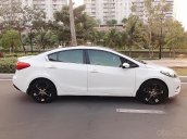 Bán Kia K3 2.0 số tự động, mua cuối năm 2015, nội thất kem