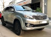 Bán Toyota Fortuner G, Sx 2016, màu bạc, xe gia đình sử dụng kĩ, đi ít mới 43.000km, 1 đời chủ