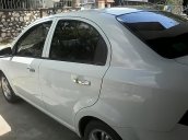 Cần bán xe Chevrolet Aveo 2017, số sàn, màu trắng, xe mua cuối năm 2017