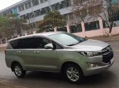 Chính chủ bán Toyota Innova 2.0E MT, phom mới 2018, màu xám titan, đời 2017, biển đẹp 30E, số sàn