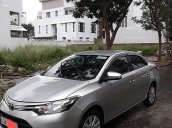 Cần bán Toyota Vios E năm 2017, màu bạc, xe đẹp