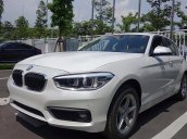 Cần bán xe BMW 1 Series 118i năm 2018, màu trắng, xe nhập