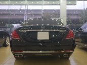 Bán Mercedes-Benz S600 Maybach màu đen, mới lăn bánh 9.920km