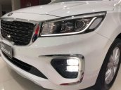 Cần bán Kia Sedona năm sản xuất 2018, màu trắng