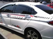 Cần bán xe Honda City sản xuất 2015, màu trắng giá cạnh tranh