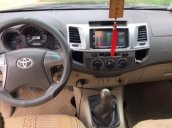 Bán lại xe Toyota Hilux năm sản xuất 2012, màu đen, xe nhập