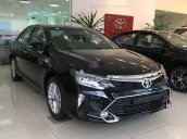 Cần bán Toyota Camry năm 2019, màu đen