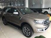 Cần bán Ford Everest Titanium 4x2