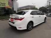 Cần bán xe Toyota Corolla altis đời 2018, màu trắng, 770 triệu