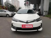 Cần bán xe Toyota Corolla altis đời 2018, màu trắng, 770 triệu