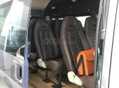 Cần bán xe Ford Transit Luxury đời 2018, màu xám, giá chỉ 795 triệu