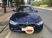 Gia đình cần bán xe BMW 320i, sản xuất 2016, số tự động, màu xanh