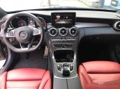 Mercedes Benz C300 AMG màu đen / đỏ, sản xuất 2018, biển Hà Nội