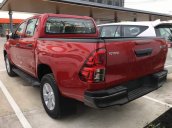 Bán Toyota Hilux sản xuất 2019, màu đỏ, nhập khẩu