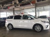 Bán xe Kia Sedona Platinum D sản xuất năm 2019, màu trắng