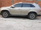 Cần bán gấp Kia Sorento năm 2016, màu bạc, giá 789tr