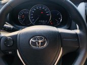 Cần bán Toyota Yaris G ĐK 10-2018, màu vàng cá tính