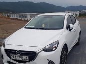 Bán Mazda 2 1.5 AT sản xuất năm 2016, màu trắng chính chủ, giá chỉ 450 triệu