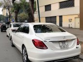 Bán ô tô Mercedes C200 đời 2016, màu trắng xe gia đình