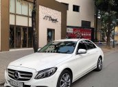 Bán ô tô Mercedes C200 đời 2016, màu trắng xe gia đình