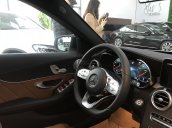 Bán Mercedes-Benz C300 AMG 2019 đủ màu, hỗ trợ vay 90% xe, hỗ trợ đăng kí giao xe. LH 0965075999
