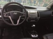 Cần bán Hyundai i20 sản xuất năm 2011, màu bạc, xe nhập chính chủ giá cạnh tranh