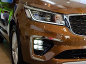 Kia Sedona 2019 khuyến mãi 30tr đồng, tặng camera hành trình