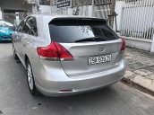 Cần bán gấp Toyota Venza năm sản xuất 2009, màu bạc, đi giữ gìn cẩn thận