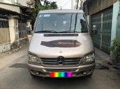 Gia đình cần bán Mercedes Spinter 311, sản xuất 2012 màu vàng cát