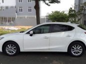 Bán Mazda 3 sản xuất 2016, màu trắng chính chủ, giá 585tr