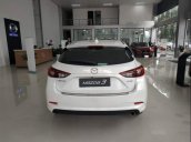 Cần bán xe Mazda 3 sản xuất năm 2019, màu trắng, giá 664tr