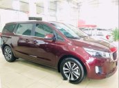 Bán Kia Sedona năm sản xuất 2018, màu đỏ