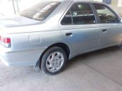 Cần bán gấp Peugeot 405 đời 1990, màu bạc, xe nhập giá cạnh tranh